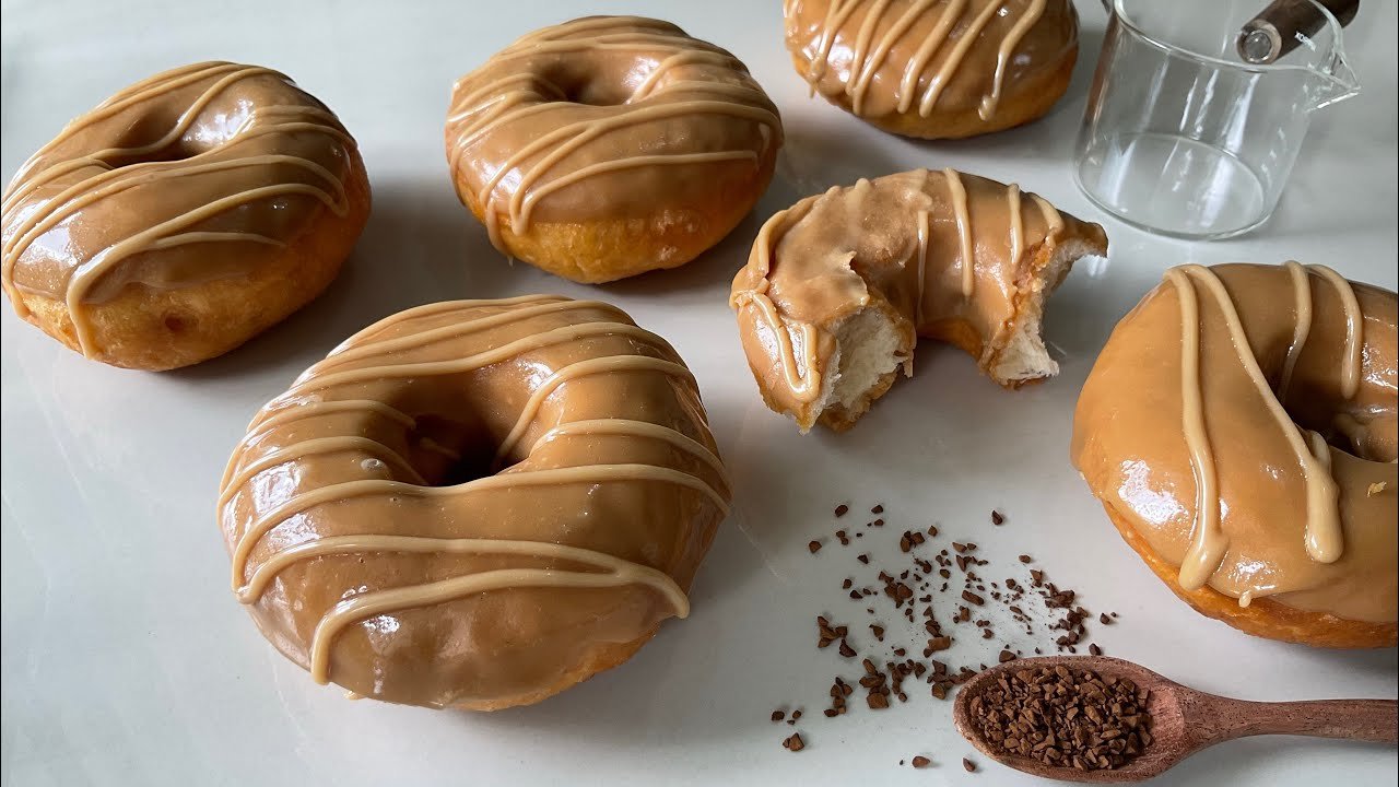 How to Glaze Donuts Perfectly: The Foolproof Method Every Home Baker Needs